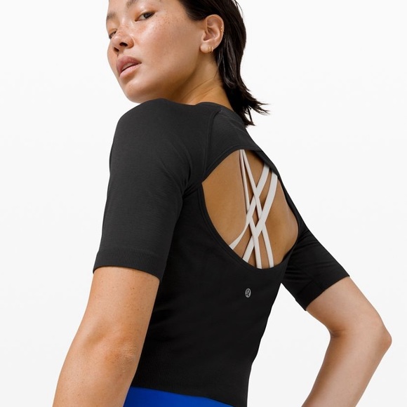 NWT Swiftly Tech Short Sleeve 2.0 - Picture 2 of 2